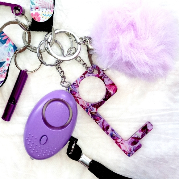 Self Defense Keychain - Picture 2 of 4